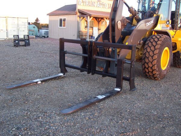 PAYLOADER PALLET FORKS