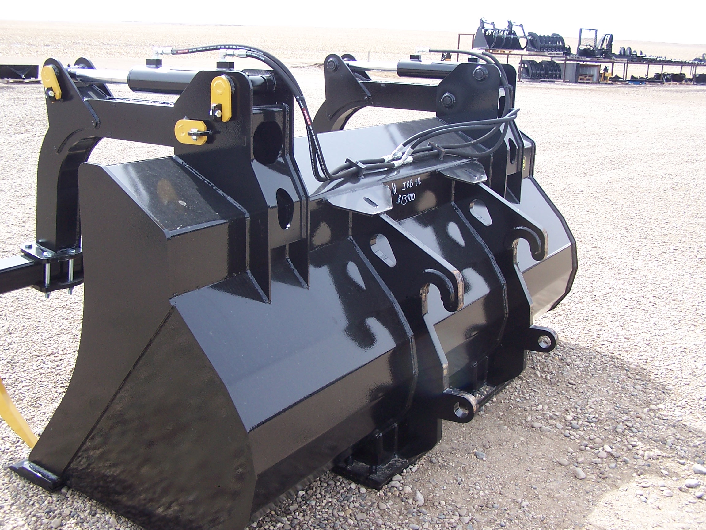 3 Yard PAYLOADER GRAPPLE BUCKET - Image 4