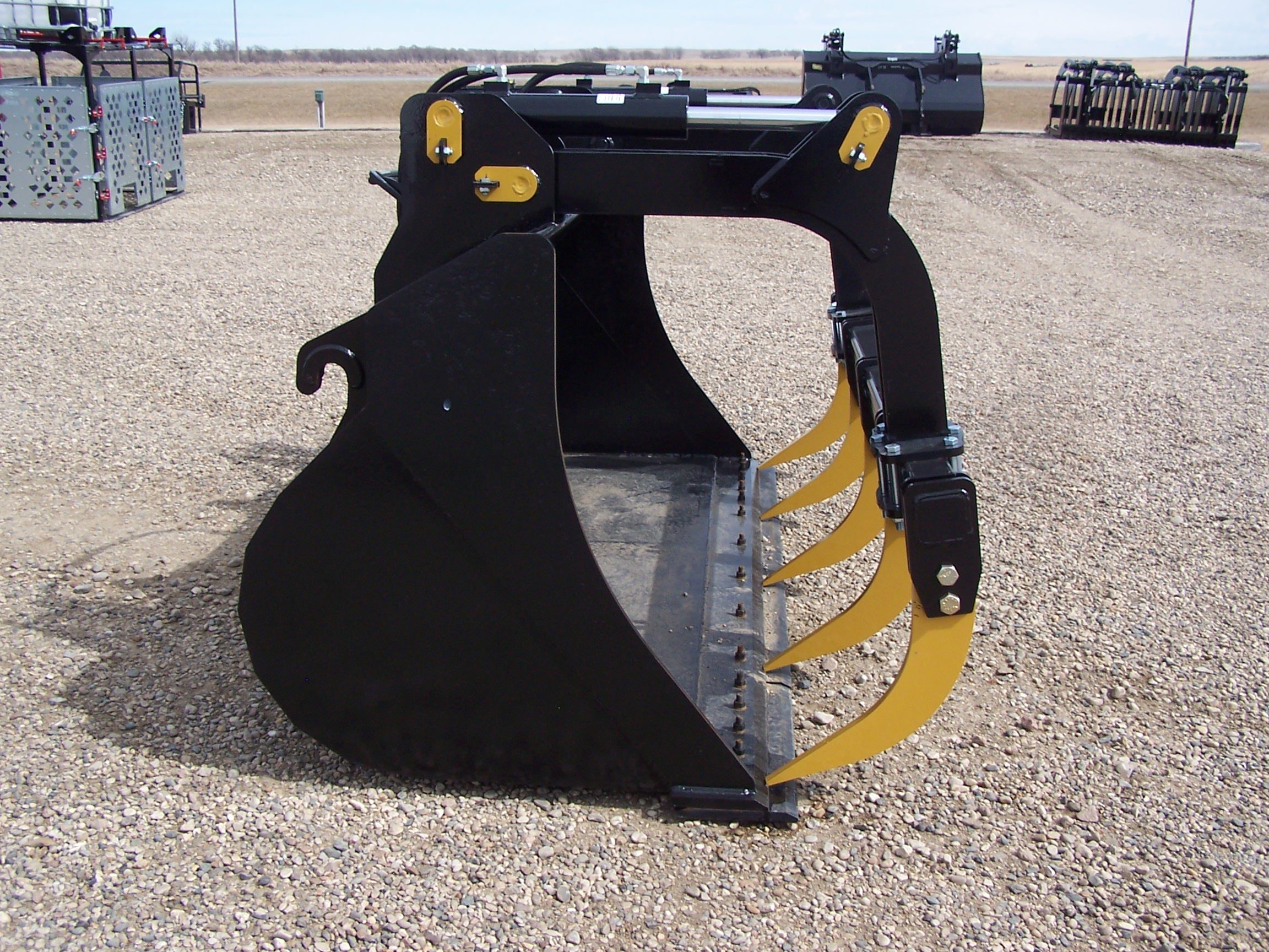 3 Yard PAYLOADER GRAPPLE BUCKET - Image 5