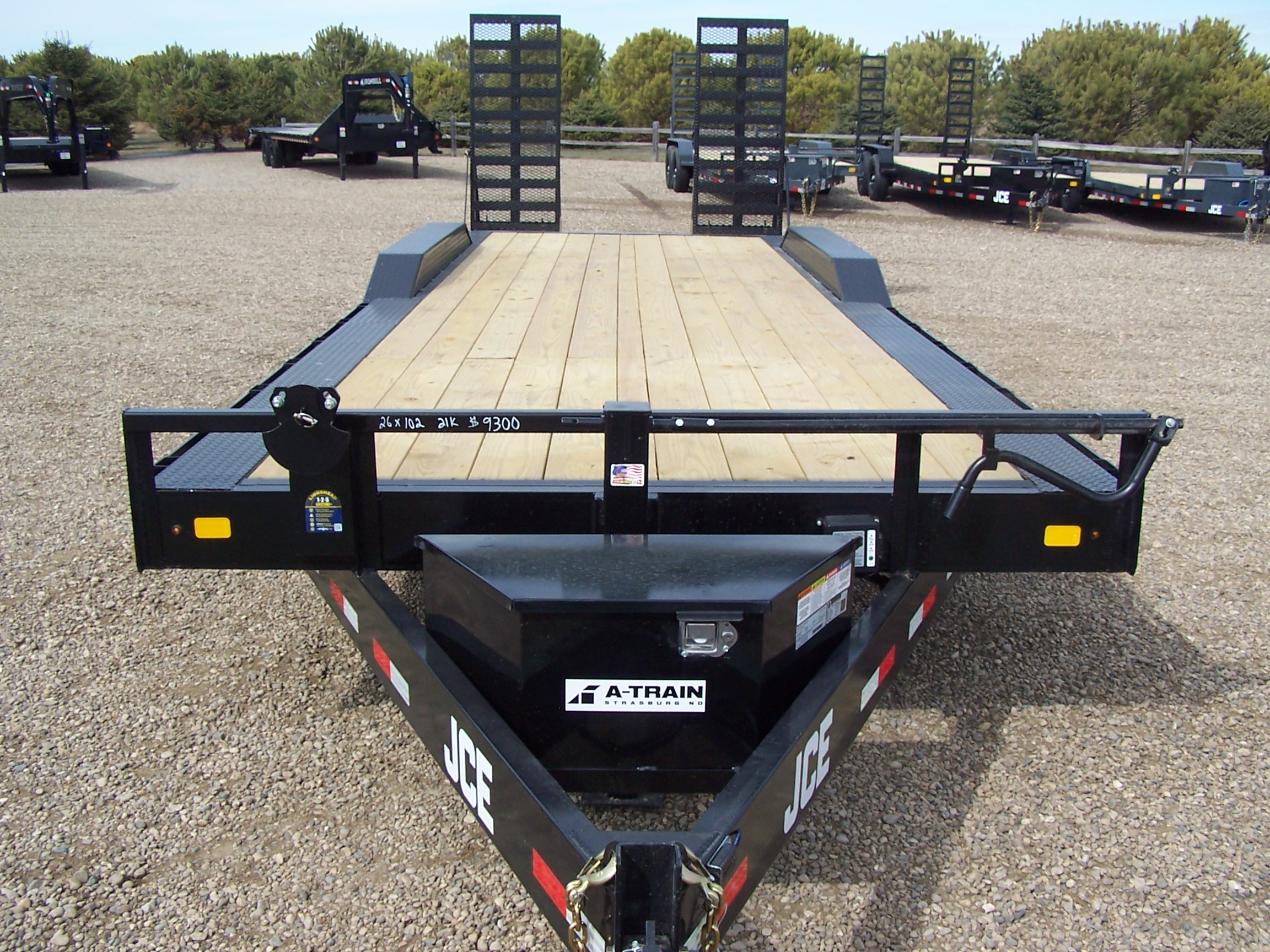 JCE 26'X102" EQUIPMENT TRAILER 21K - Image 3