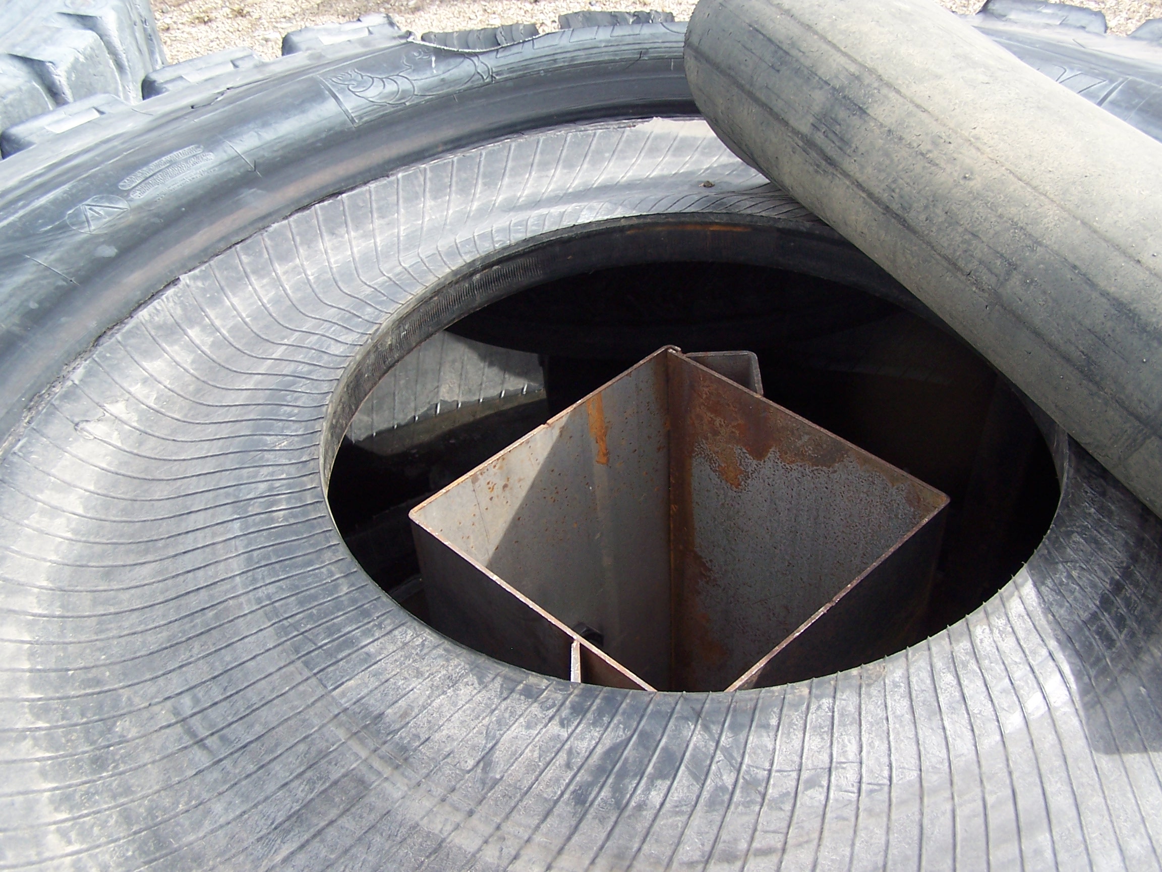 TIRE WATER TANKS - Image 3