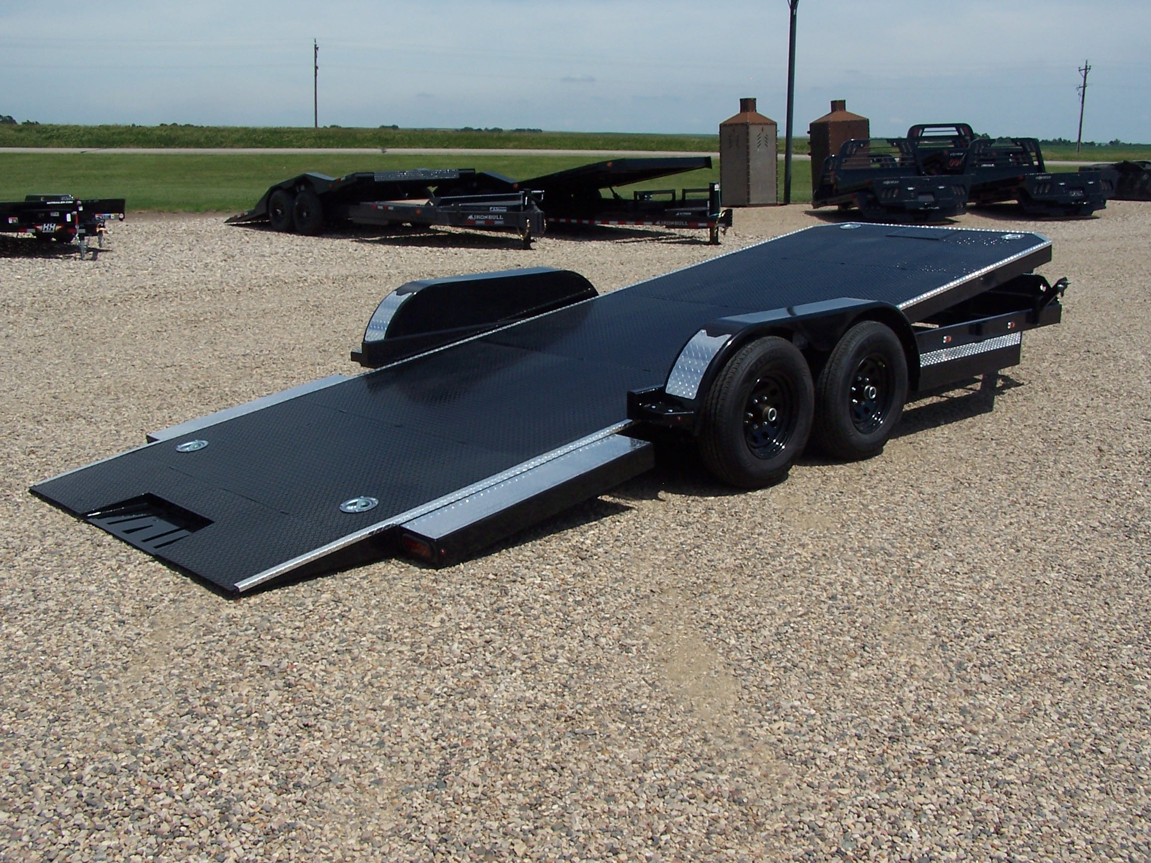 IRON BULL TRB TILT CAR HAULER